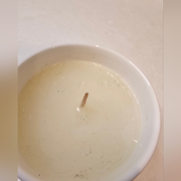 2/$40 KATE SPADE 🔥🔥HOST PICK🔥🔥 BE DAZZLING SCENTED CANDLE New with no tags - Picture 7 of 8